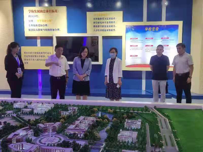 吉林省地方金融监督管理局副局长刘健一行来我校调研交流